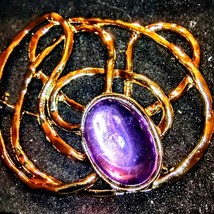 Rare vintage abstract brooch with purple stone - £46.66 GBP