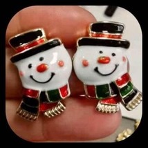 New Absolutely Adorable Precious Snowman Love Stud Earrings - £6.27 GBP