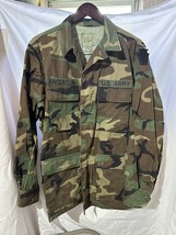 Vtg 90s US ARMY Woodland Camo BDU Coat Jacket Medium Reg w/ 28th INF DIV Patch - £19.46 GBP