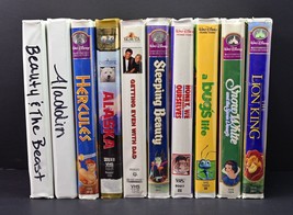 Lot of 10 VHS tapes - assorted children&#39;s movies - £7.07 GBP