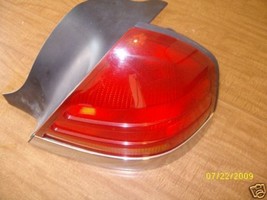 2005 2004 2003 2002 Ford Crown Victoria Right Taillight Used Oem - £124.55 GBP