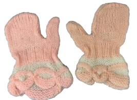 VTG 1930s Childs Hand Knit Pink White Mittens Mismatched Cottagecore - $34.68 CAD