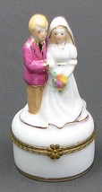 Wedding Couple on Mini Trinket Box - £40.34 GBP