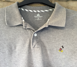 Walt Disney Parks Polo Shirt Mickey Mouse Logo Men&#39;s XL Gray Embroidered Pique - £30.35 GBP