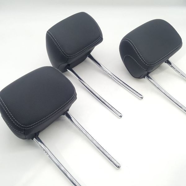Black Leather Set Of Rear Headrests OEM 2017 Mercedes C300 Item image 2