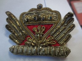 Vintage embroidered made in India Crown Gold thread Hat Pin - $18.53