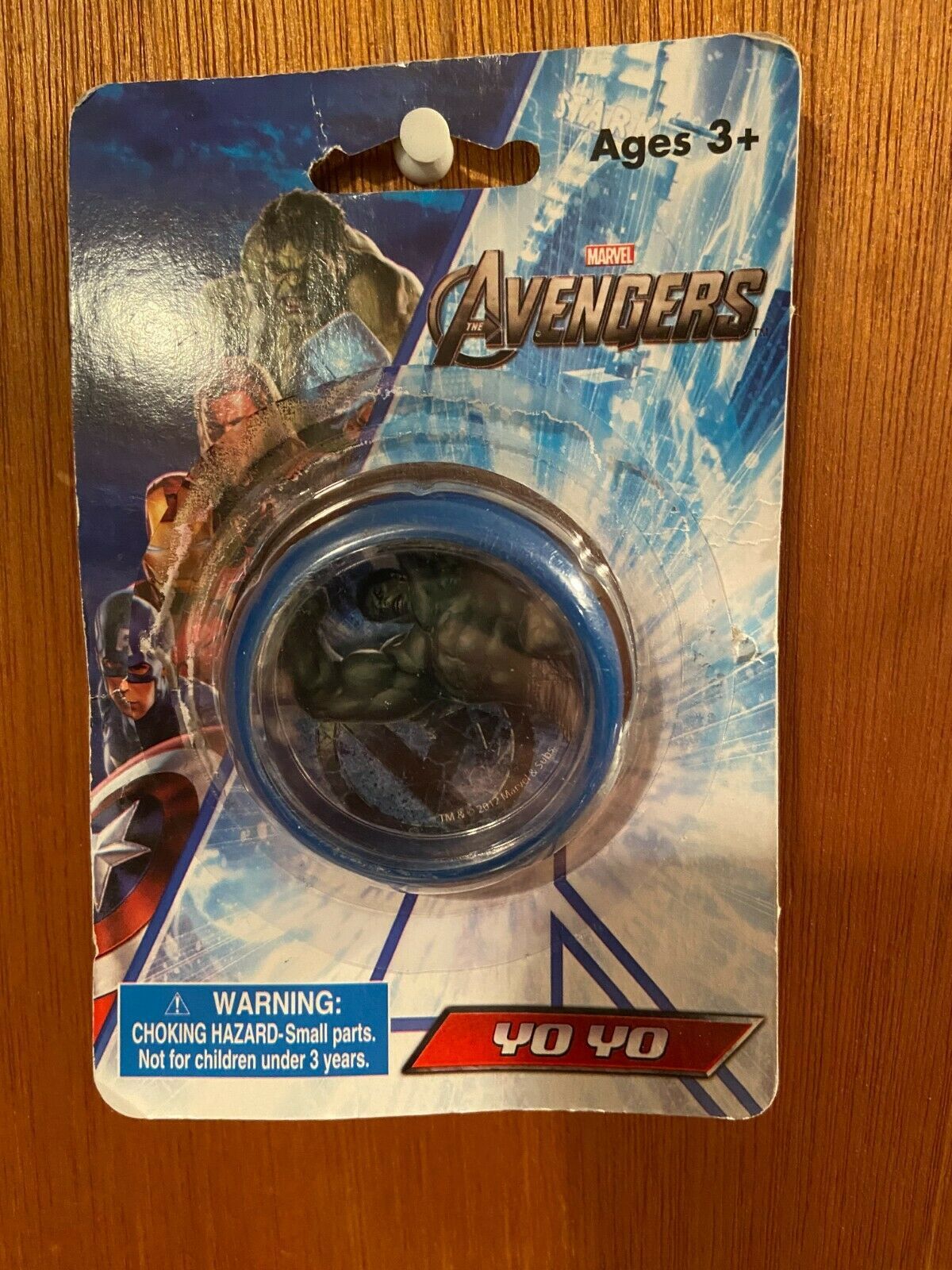 Avengers Yo Yo New in Torn Package *NEW* aa1 - $7.99