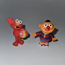 2 Sesame Street Toy Figures Lot Ernie Elmo Play Ball Cake Topper - £10.02 GBP