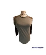LuLaRoe Animal Print Top Shirt. SZ XS - $92.34 MXN