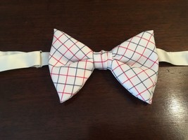 Fun 70s Blue And Red Checked Bowtie - £3.98 GBP