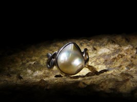 Vintage Unique Designer Ring natural White South Sea Pearl Sterling Silver  - £165.46 GBP