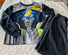 Batman Boys Black Yellow Fleece Long Sleeve 2 Piece Pajamas 8 - $12.25