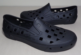Vans Size 8 M TREK SLIP-ON Black Loafers New Men&#39;s Shoes - $107.91
