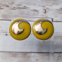 Vintage Clip On Earrings - Retro Circle Just Over 1 &amp; 1/8&quot; - £11.03 GBP