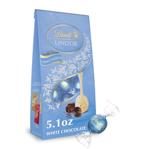Lindt LINDOR Stracciatella White Chocolate Truffles, Chocolates with Smooth - £29.53 GBP