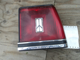 1987-1988 Olds Firenza 4DR &gt;&lt; Taillight Assembly &gt;&lt; Right Side - $24.47
