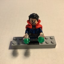 LEGO MINIFIGURE AUTHENTIC Doctor Strange - $7.59