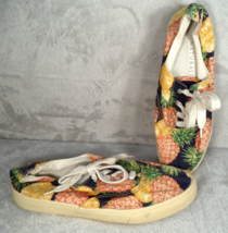 Naturalizer Pineapple Canvas Sneakers Size 8.5 Tennis Shoes Lace Up 026N11 - $13.81
