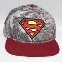 DC Comics Superman Comic Strip Camouflage Youth Snapback Hat Baseball Cap - £12.00 GBP