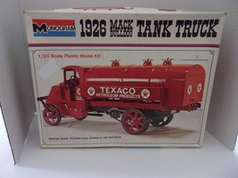 Monogram 1926 Mack Bulldog Tank Truck Texaco Petroleum Products 1/24 Scale 1974 - £27.04 GBP