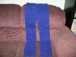 Aeropostale Bayla Skinny Purple Jeans Size 3/4 Women's  EUC - $23.40