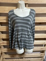 Hanger 55 Green Striped Lightweight Sweater Hoodie  Woman&#39;s Size L KG JD - $282.26 MXN