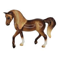 Breyer Stablemate Arabian Walking Chestnut Horse #5397 - £5.58 GBP