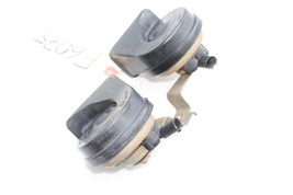 00-06 BMW X5 E53 HORNS HIGH & LOW TONE HORN PAIR E6075 image 4