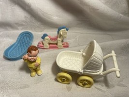 RARE lot Fisher Price Dream Doll House Loving Family1993 New Baby Set COMPLETE - £23.32 GBP