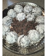 Devil's food chocolate Crinkles Cookies. Homemade. One (1) Dozen  - $240.73 MXN