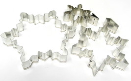 5 Piece Snowflake Cookie Cutters Set Few Frosty Flurries Covered Metal Tin L415c - £19.45 GBP