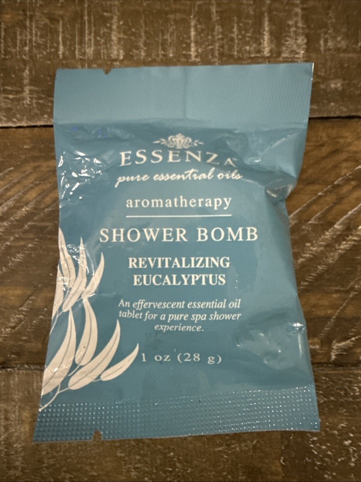 Essenza Aromatherapy Shower Bomb Revitalizing Eucalyptus - $7.80