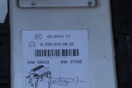 Mercedes R230 SL500 SL550 Front SAM Fuse Box Control Module A2305450832 image 6