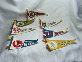 Vtg 1960&#39;s -1970&#39;s Baseball Team Mini Felt Pennant Lot Of 7 Yankees Twins Tigers - £31.81 GBP