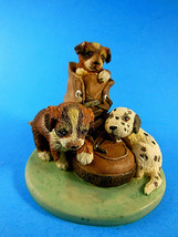 Dogs in Shoe Figurine 3&quot; The Frazier Collection Puppies &amp; Kittens - $126.14 MXN