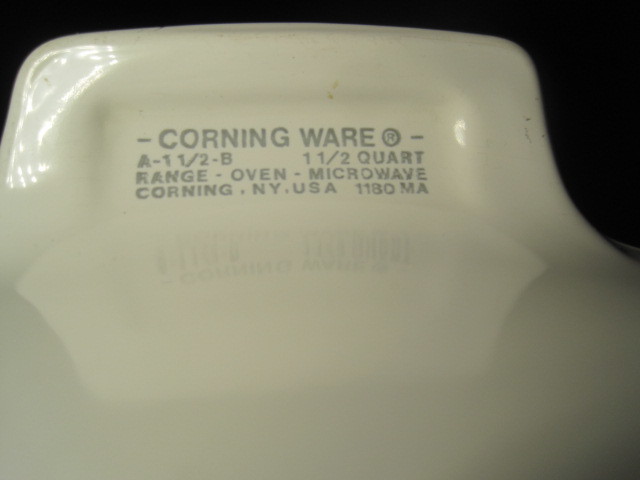 Four (4) 1 1/2Qt Cornflower Casseroles  Corning Ware 7" x 7" Square Without Lids - $60.00