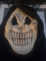 Easter Unlimited Fun World Ghost Face Smiling Mask Vintage Big Teeth Halloween - £26.23 GBP