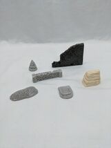Lot Of (6) Ceramic Minature RPG Wargaming Acessory Terrain Scenery - $10.11