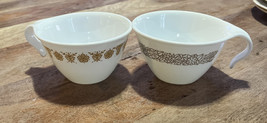 Corelle Woodland &amp; Gold Butterfly Cups Hook Handle Pair of 2 Coffee Vintage - $215.11 MXN
