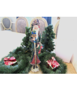 LENOX COLLECTIBLE  PENCIL FIGURINE OLDE WORLD SANTA IN GREEN 1996 13&quot; BOX - $36.58