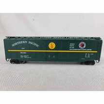 Bev-Bel Northern Pacific NP 98389 50&#39; Plug Door Boxcar HO RTR - £20.11 GBP