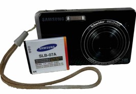 Samsung TL220, 12.2 MP DualView 4.6x Optical Zoom Black w/ Battery- WORKS READ** - £42.13 GBP