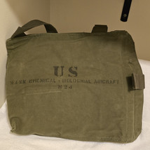 Vintage US Military M-24 Aircraft Gas Mask Green Canvas Bag 12&quot; x 13&quot; - $389.02 MXN