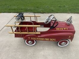 Gearbox Red Pedal Car Volunteer Fire Dept Truck No 1 - $445.49