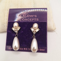 Cathy&#39;s Concepts Faux Pearl Rhinestones Teardrop Dangling Stud Earrings - £8.28 GBP