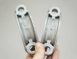 bmw 535i 550i 640i 650i 750li front stabilizer sway bar upper mount hold... - $773.26 MXN