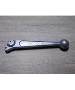 Cross 4Z0030 Hydraulic Valve Handle - $452.56 MXN