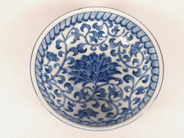 Beautiful Hand Painted Asian Bowl Blue &amp; White Artist Signed - £6.75 GBP