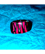 Beautiful Celluloid pink black and white size 7 ring - £20.83 GBP