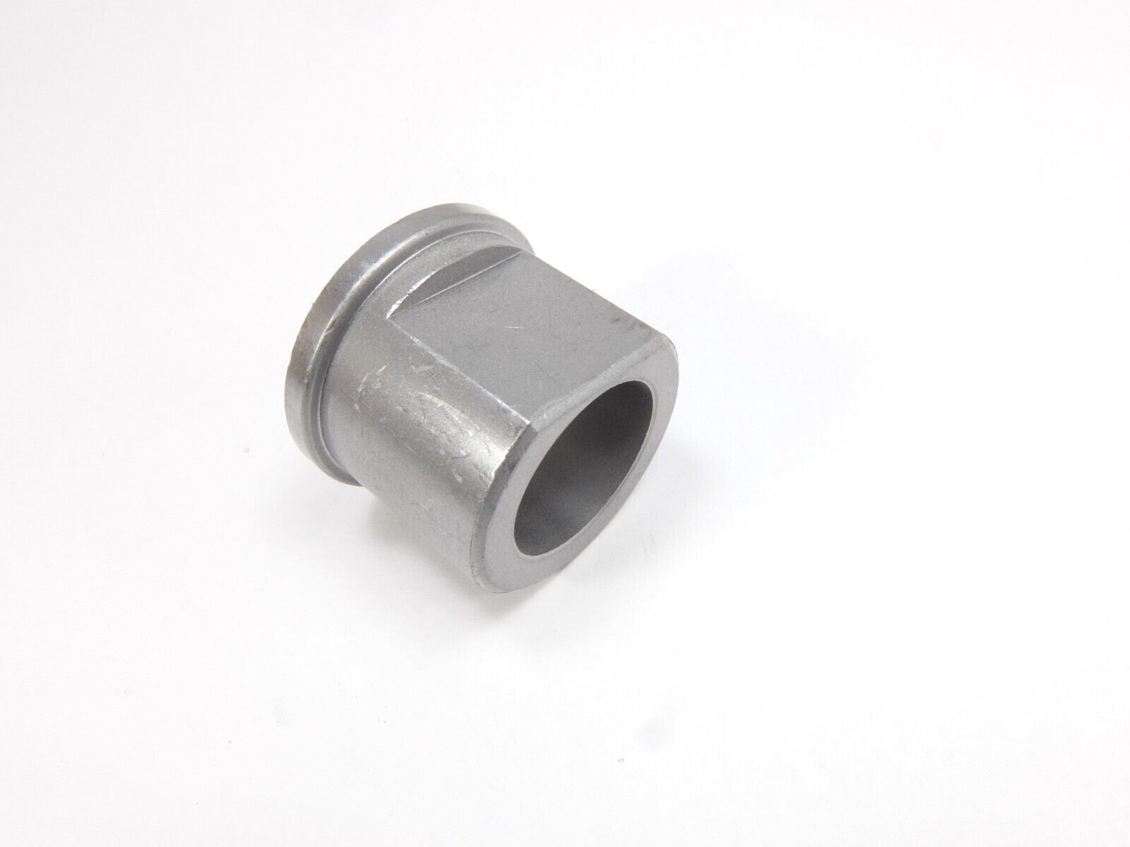 New OEM Simplicity AGCO 2156316 2156316SM Wheel Sleeve Bearing - $5.00
